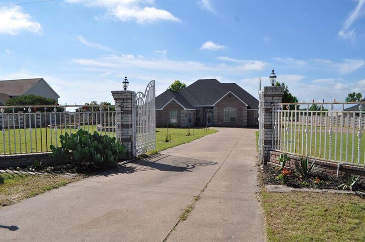 Property Photo:  3511 Fm 66  TX 75167 