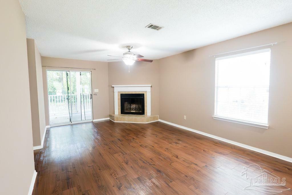 Property Photo:  1500 Johnson Ave 128  FL 32514 