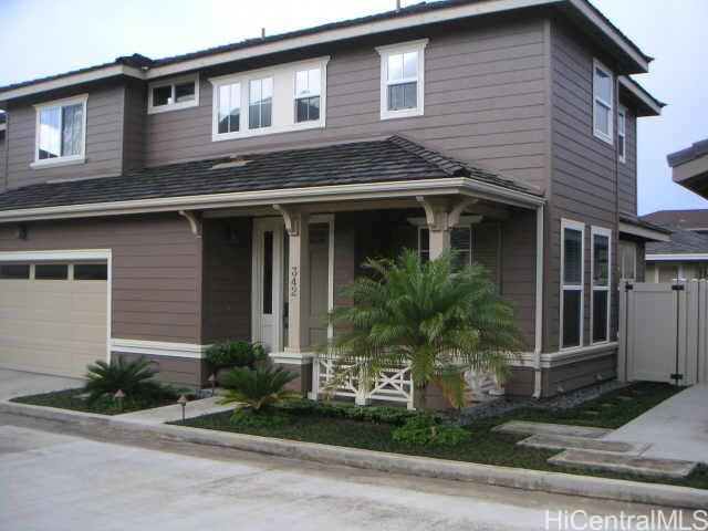 Property Photo:  