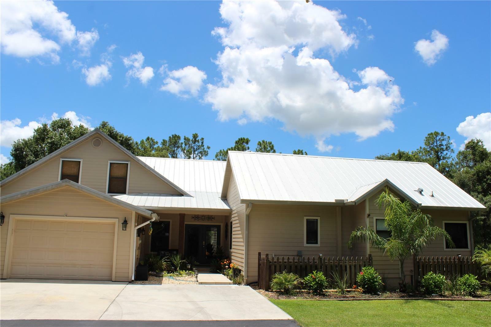 Property Photo:  6679 Tidwell Street  FL 34291 