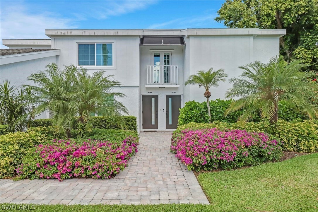 Property Photo:  4786 West Boulevard B-201  FL 34103 