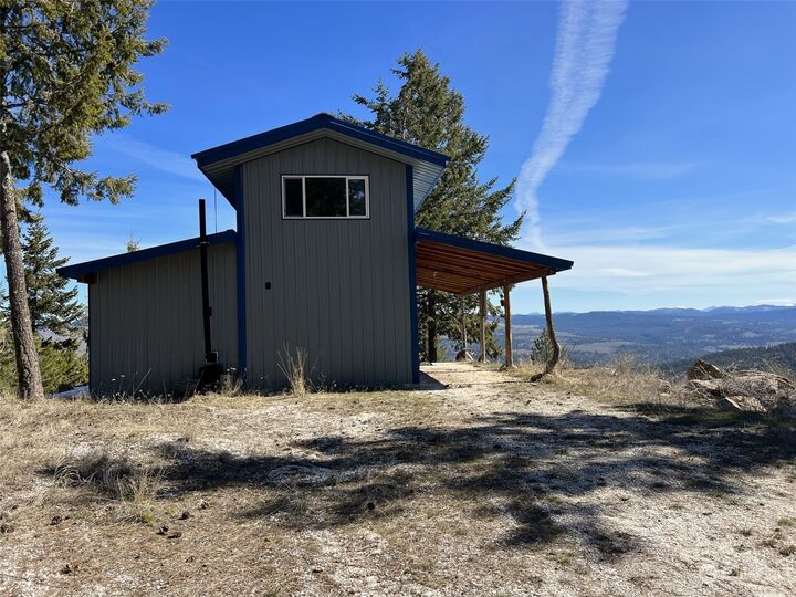 Property Photo:  108  Doe Mountain Road  WA 98855 