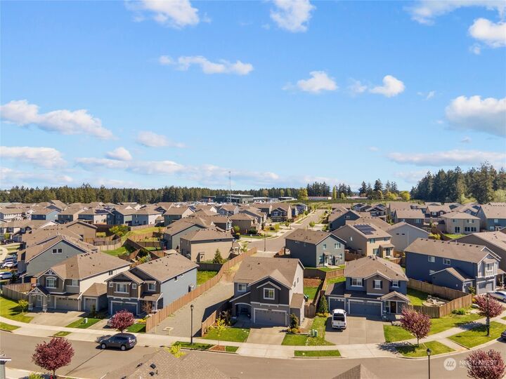 Property Photo:  2910  Cassius Street NE  WA 98516 