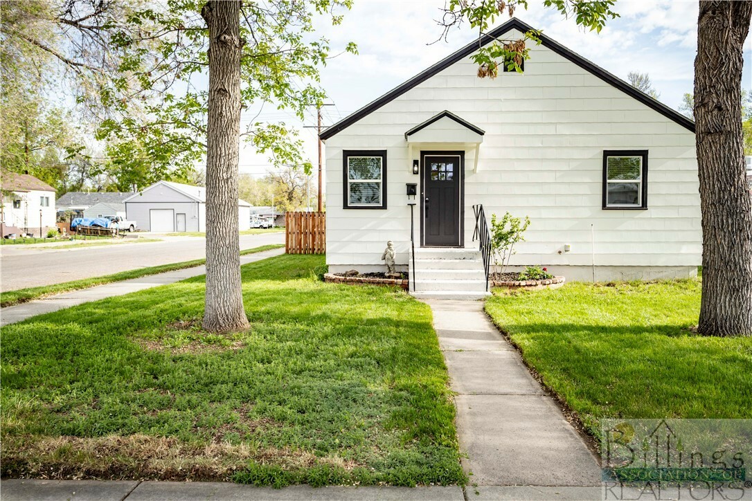 Property Photo:  643 Saint Johns Avenue  MT 59101 