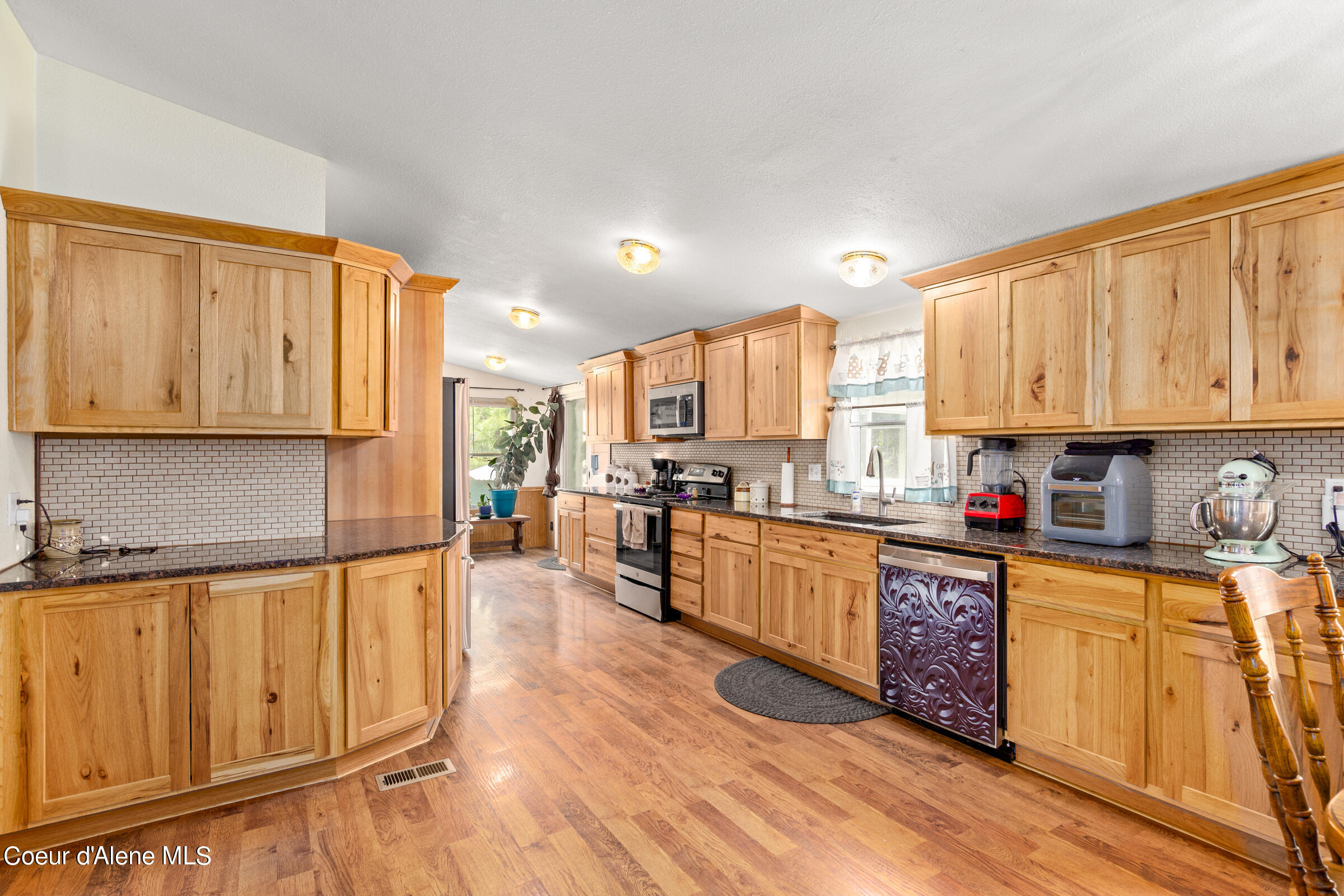 Property Photo: 5228 W Graf Rd ID 83858