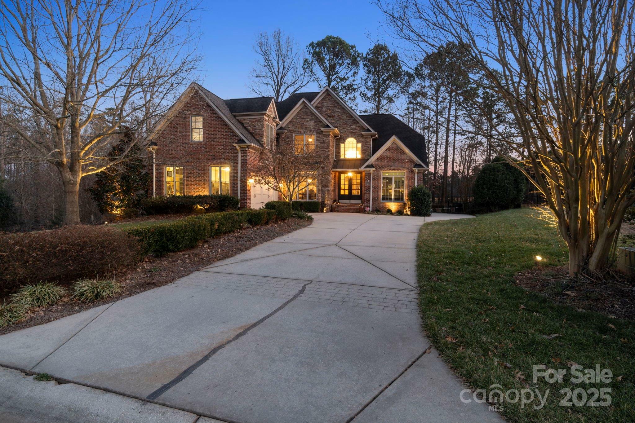 Property Photo:  2012 Tomshire Drive  NC 28056 