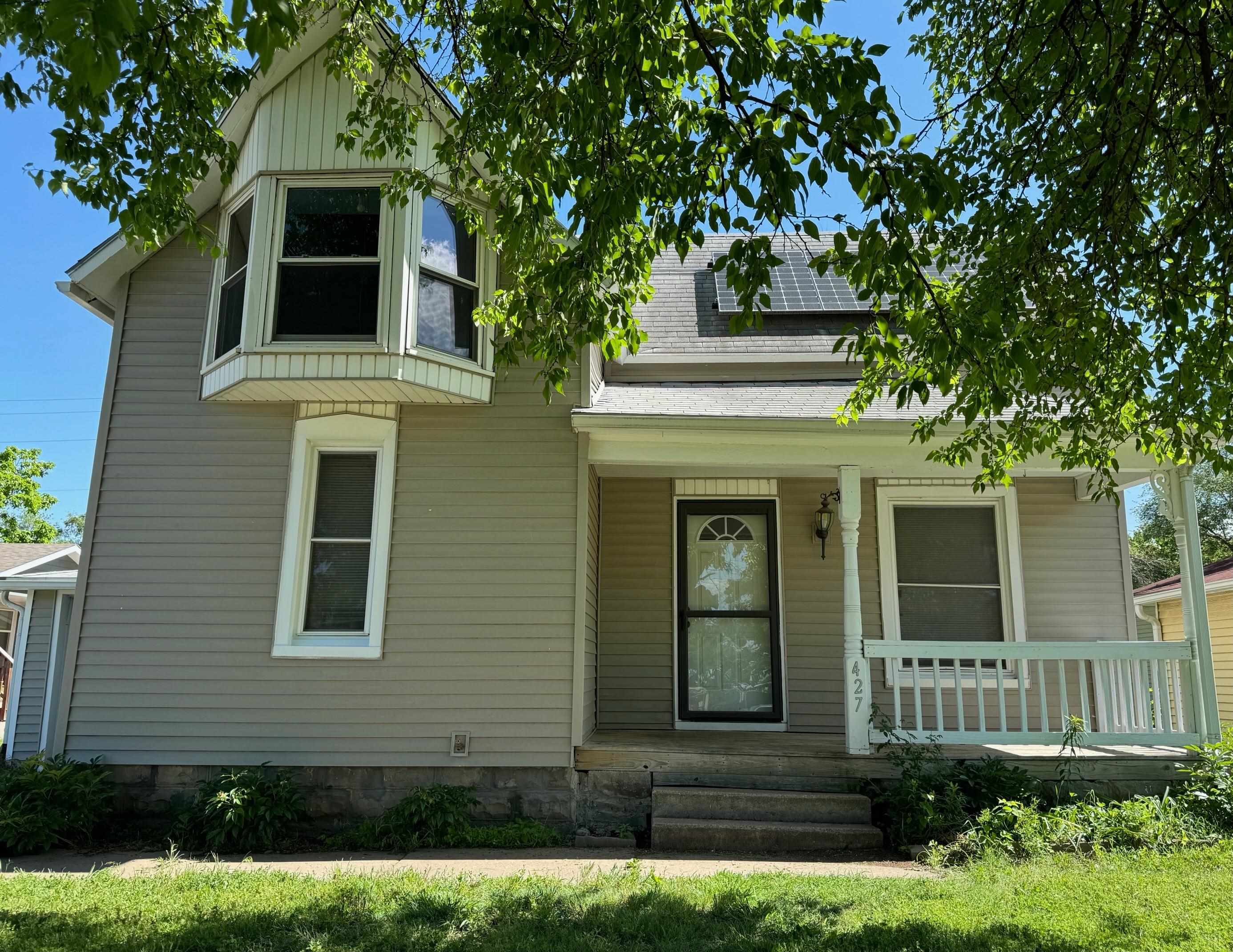 427 E 11th St  Newton KS 67114 photo