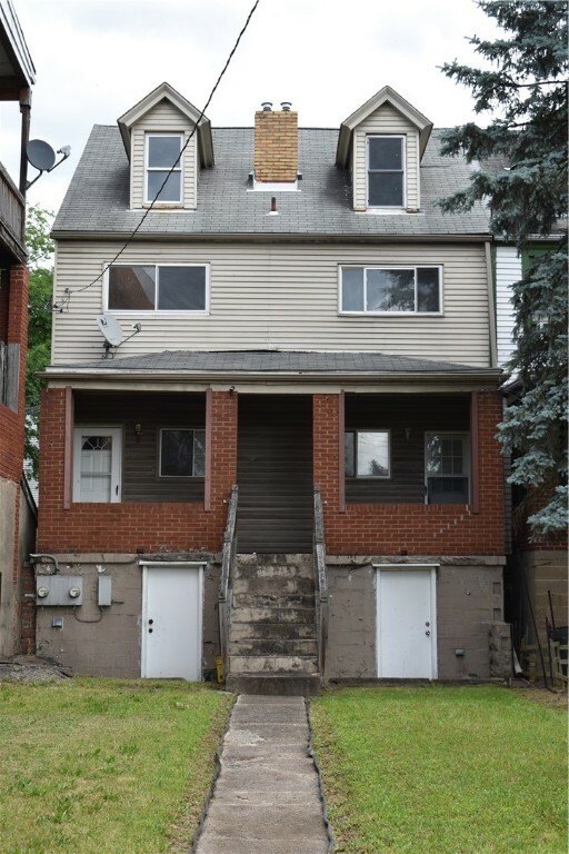 Property Photo:  815 Monongahela Ave  PA 15045 