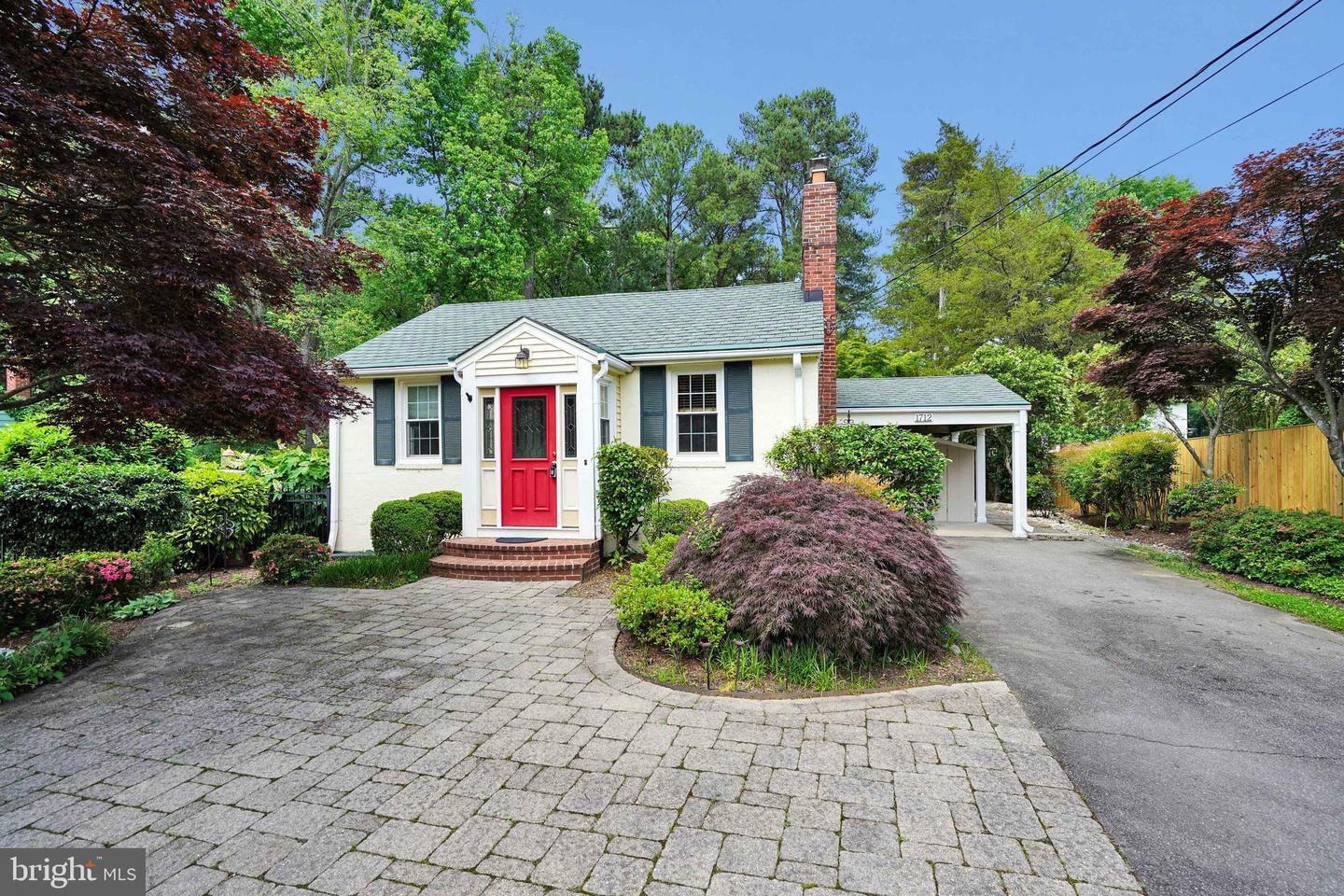 Property Photo:  1712 Collingwood Road  VA 22308 