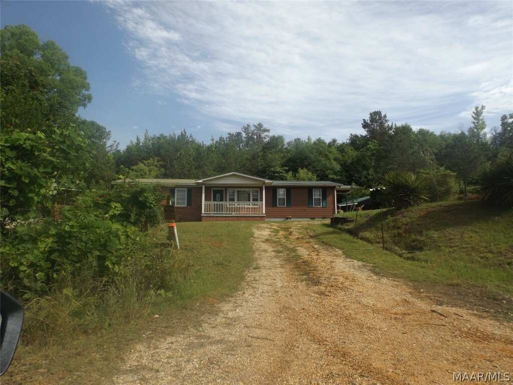 Property Photo:  11371 County Road 37 Road  AL 36701 