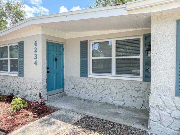 Property Photo:  4234 Helena Street NE  FL 33703 
