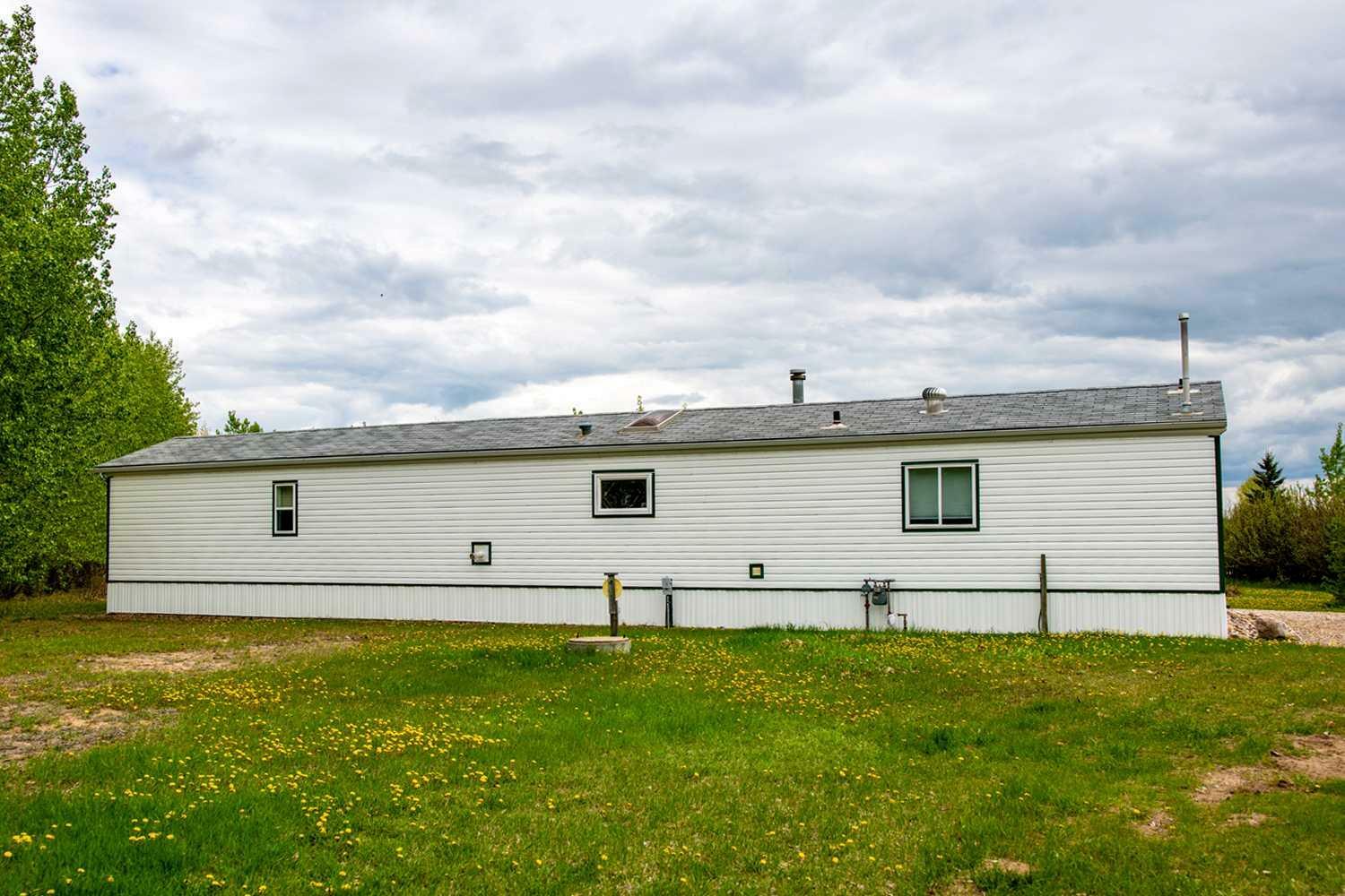 Photo de la propriété:  4   65036 Twp Rd 442  AB T9W 1T4 