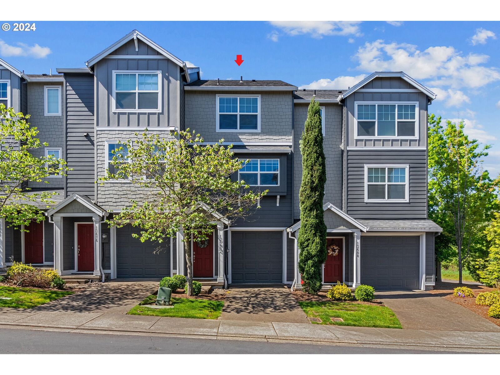 Property Photo:  13682 SW Rosemary Ln  OR 97223 