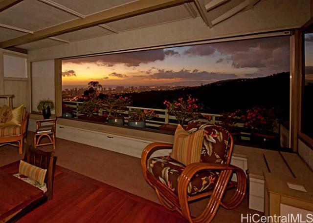 Property Photo: 3634 Nihipali Place HI 96816