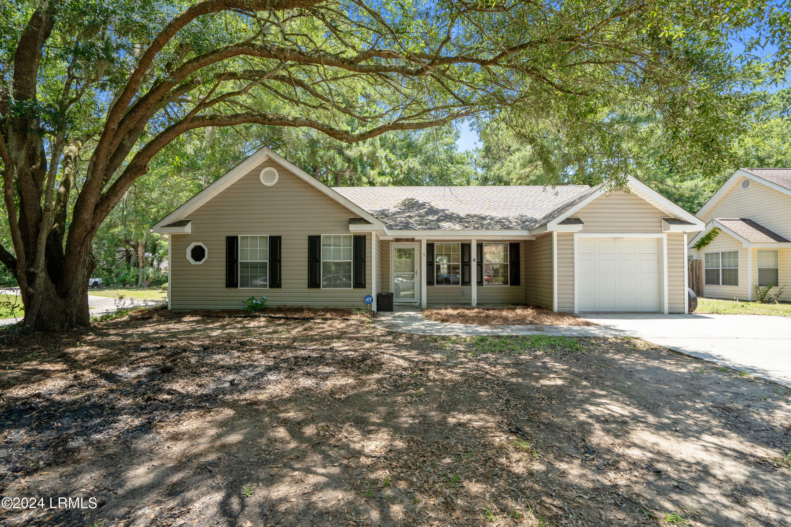 Property Photo:  3 Eagle Trace Court  SC 29907 