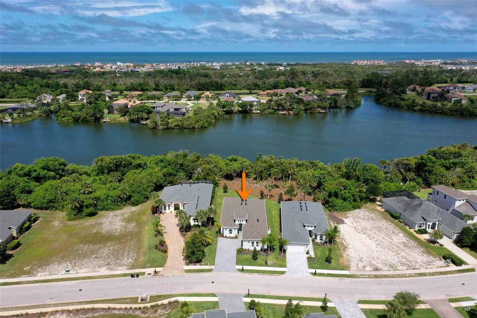 Property Photo:  82 N Lakewalk Drive  FL 32137 