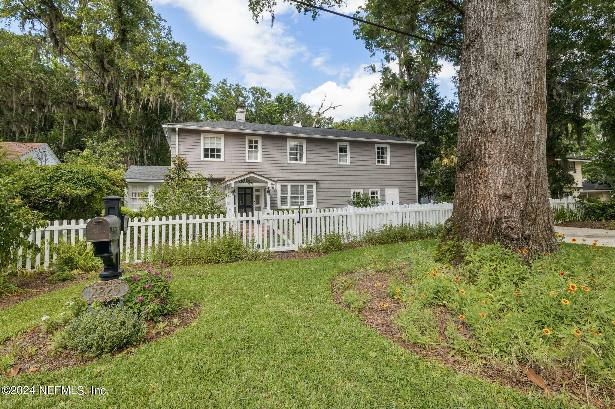 Property Photo:  2829 Corinthian Avenue  FL 32210 