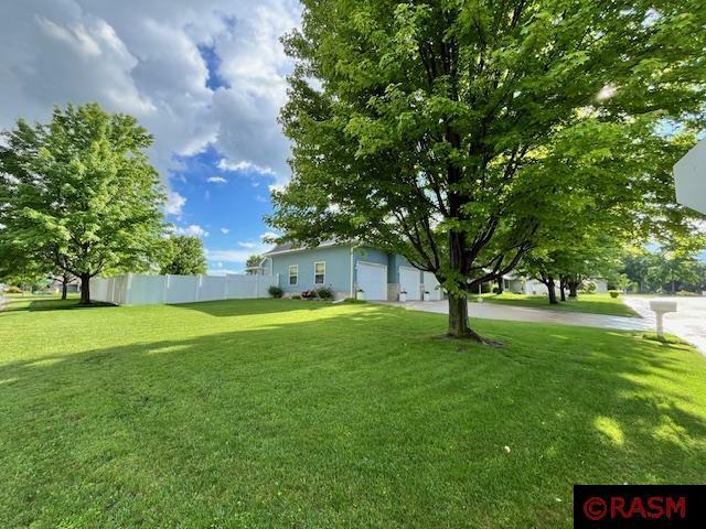 Property Photo: 1600 Bonnie Lane MN 56082