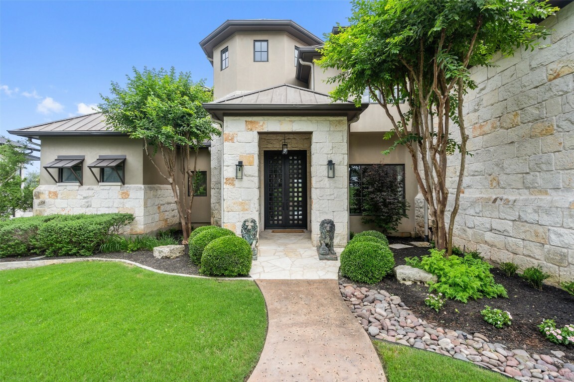 Property Photo:  8725 Calera Drive  TX 78735 