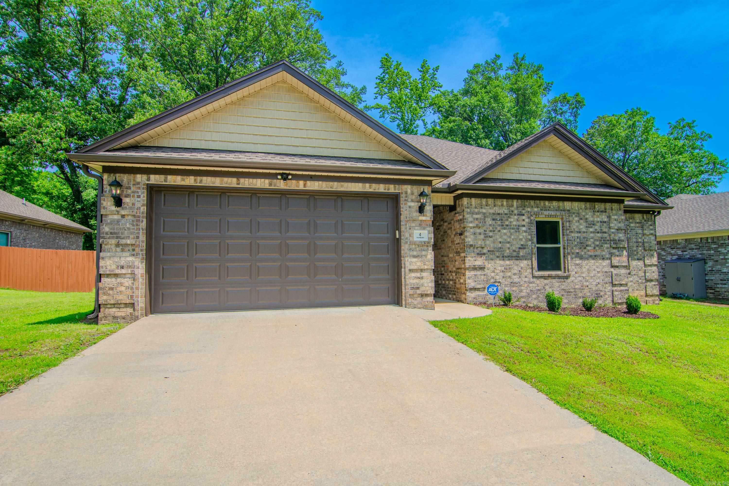 Property Photo:  4 Raspberry Lane  AR 72023 