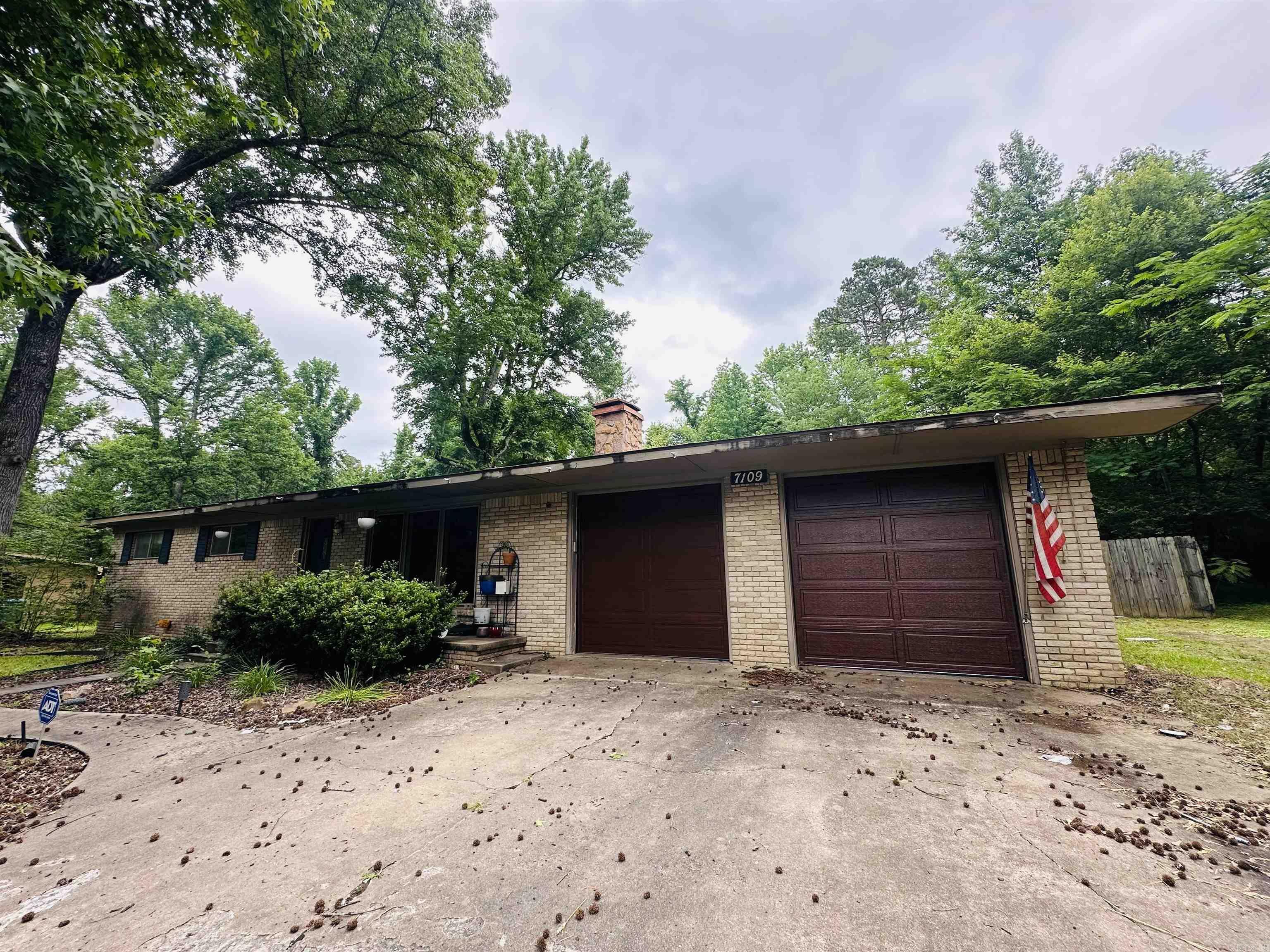 Property Photo:  7109 Forest Dale Drive  AR 72118-1309 