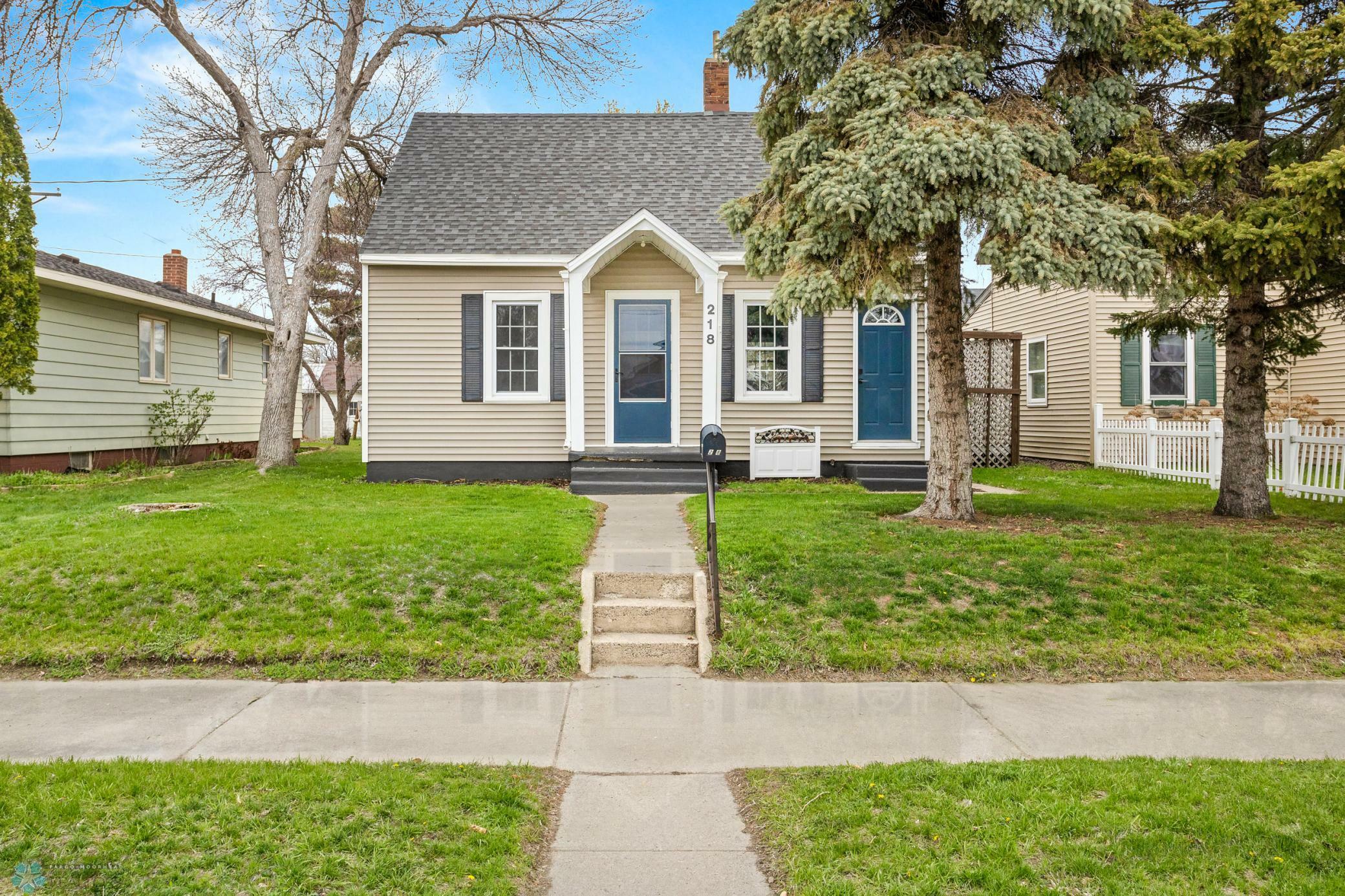 Property Photo: 218 Main Street E MN 56501