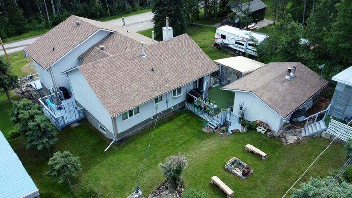 Property Photo: 5114 49 Ave AB T0E 1X0