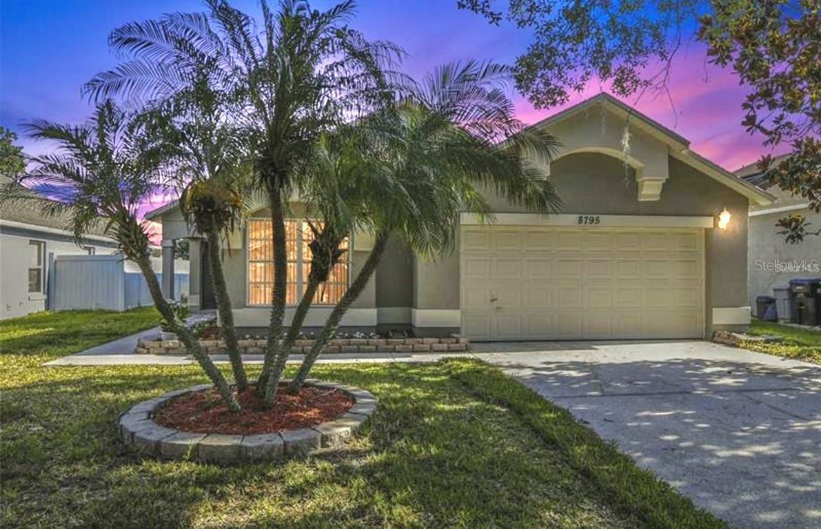 8795 Fort Jefferson Boulevard  Orlando FL 32822 photo