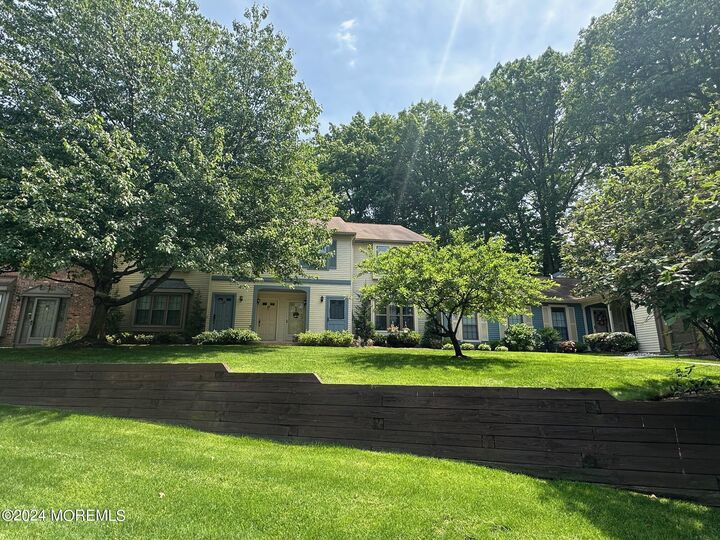 193 Kinnoll Hill Court  Matawan NJ 07747 photo