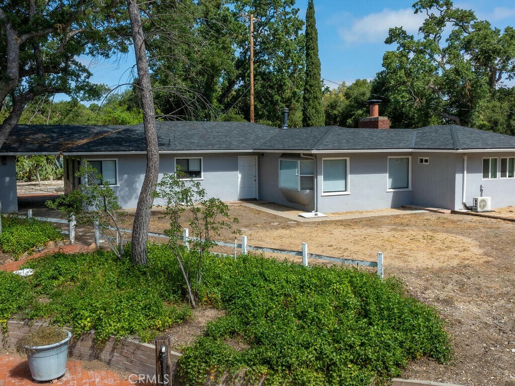 Property Photo:  6900 Marchant Avenue  CA 93422 