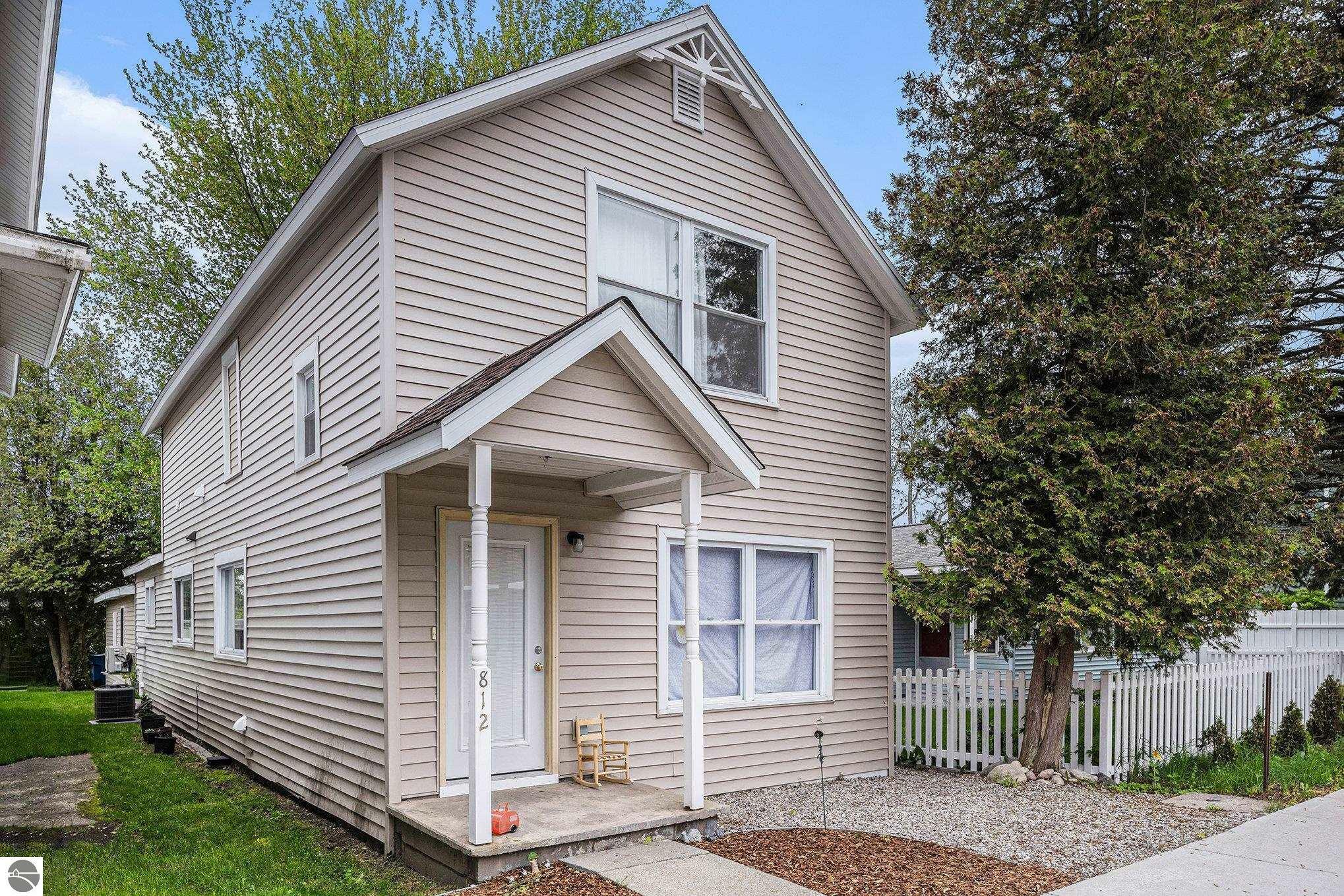 Property Photo:  812 Forest Avenue  MI 49635 