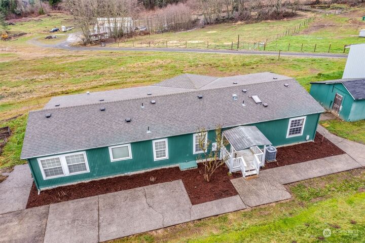 Property Photo:  41515 NE 114th Court  WA 98629 