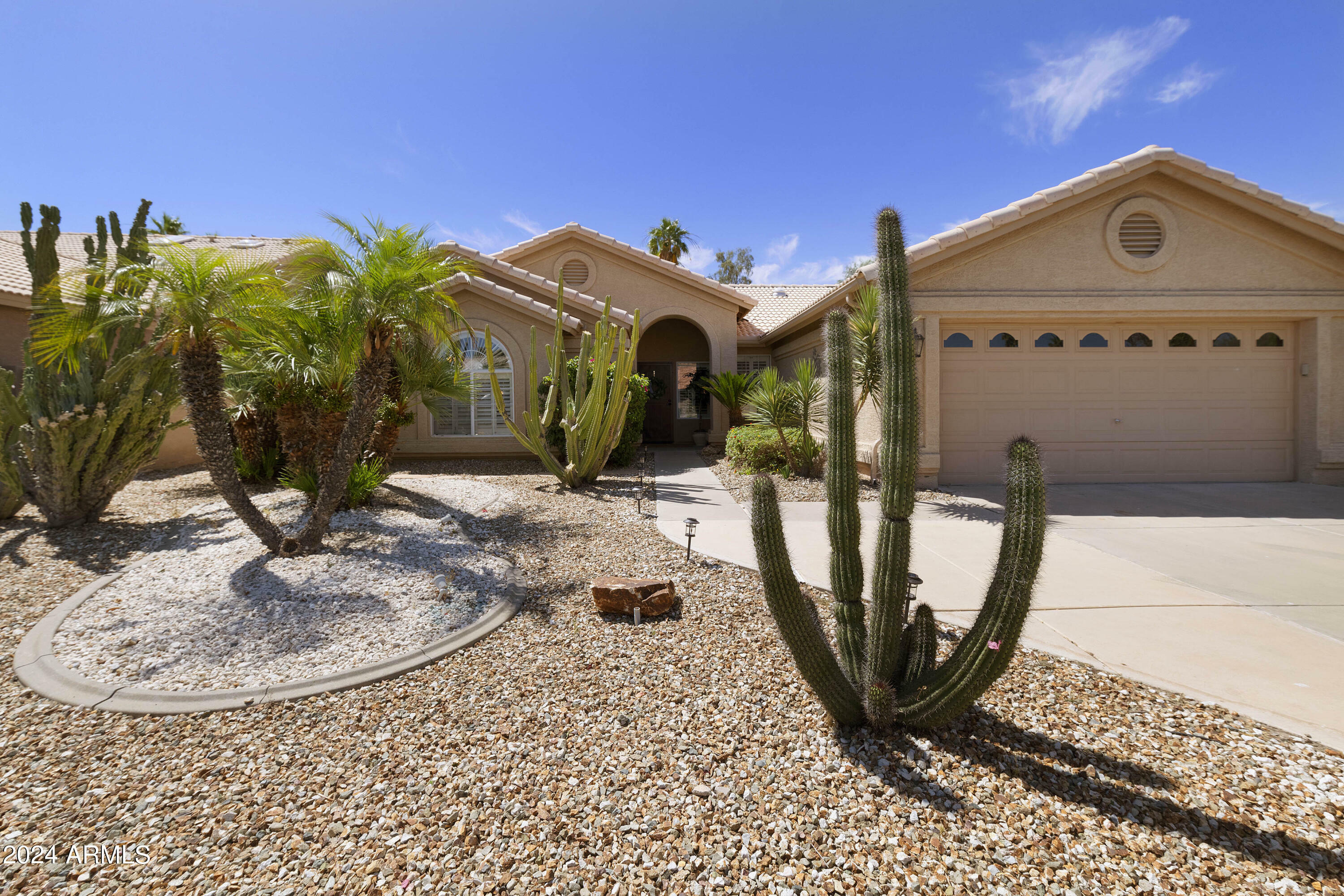 Property Photo: 9409 E Nacoma Drive AZ 85248