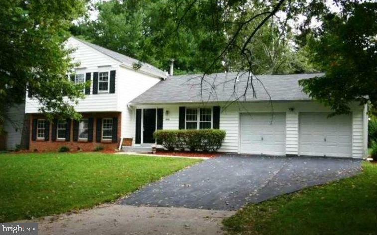 Property Photo: 11100 Rutledge Drive MD 20878