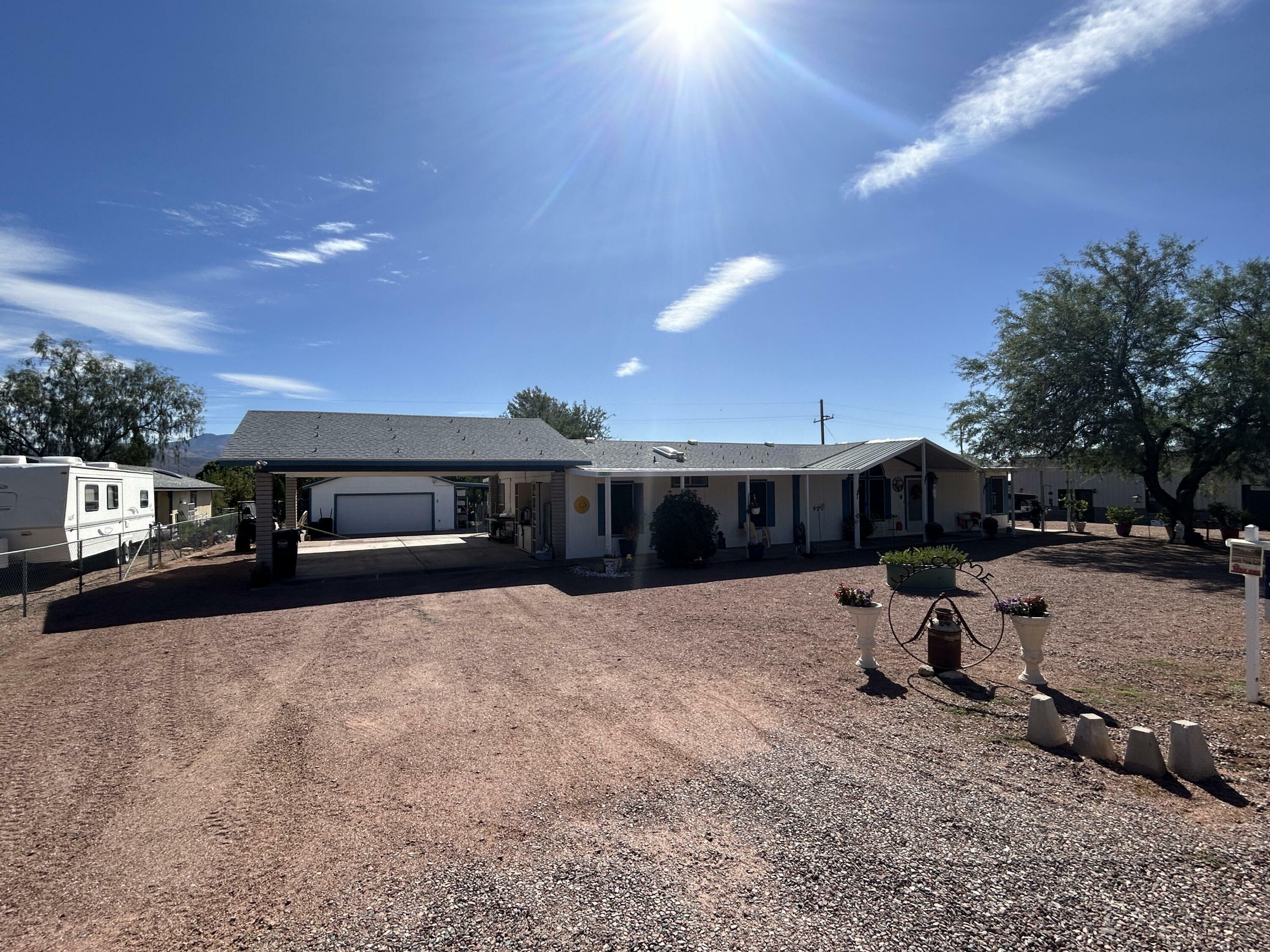 Property Photo:  119 Ivey Lane  AZ 85553 