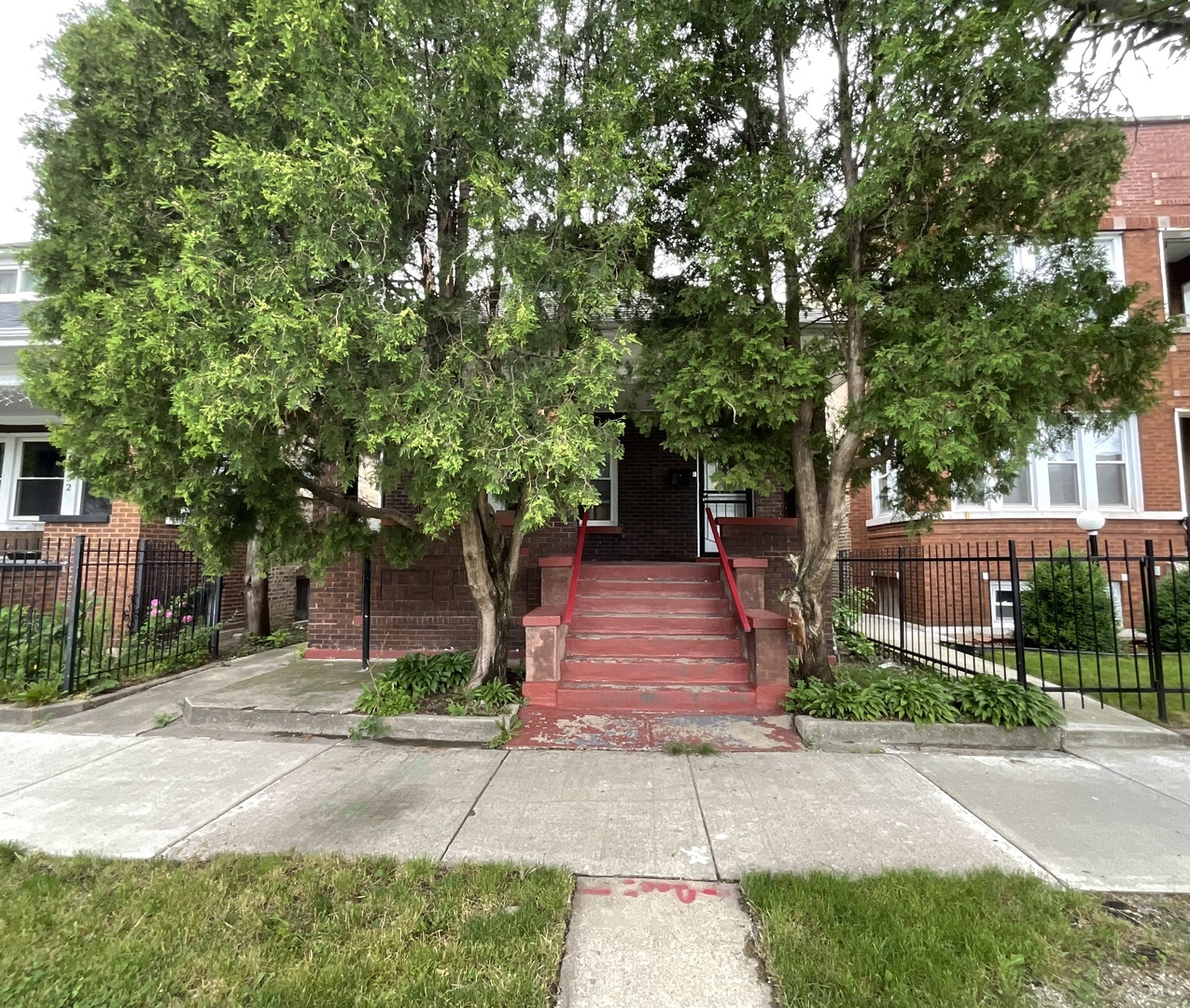 Property Photo:  6448 S Artesian Avenue  IL 60629 