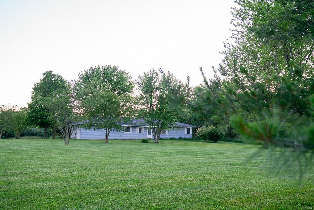 Property Photo:  1263 Kerwin Drive  IL 62074 