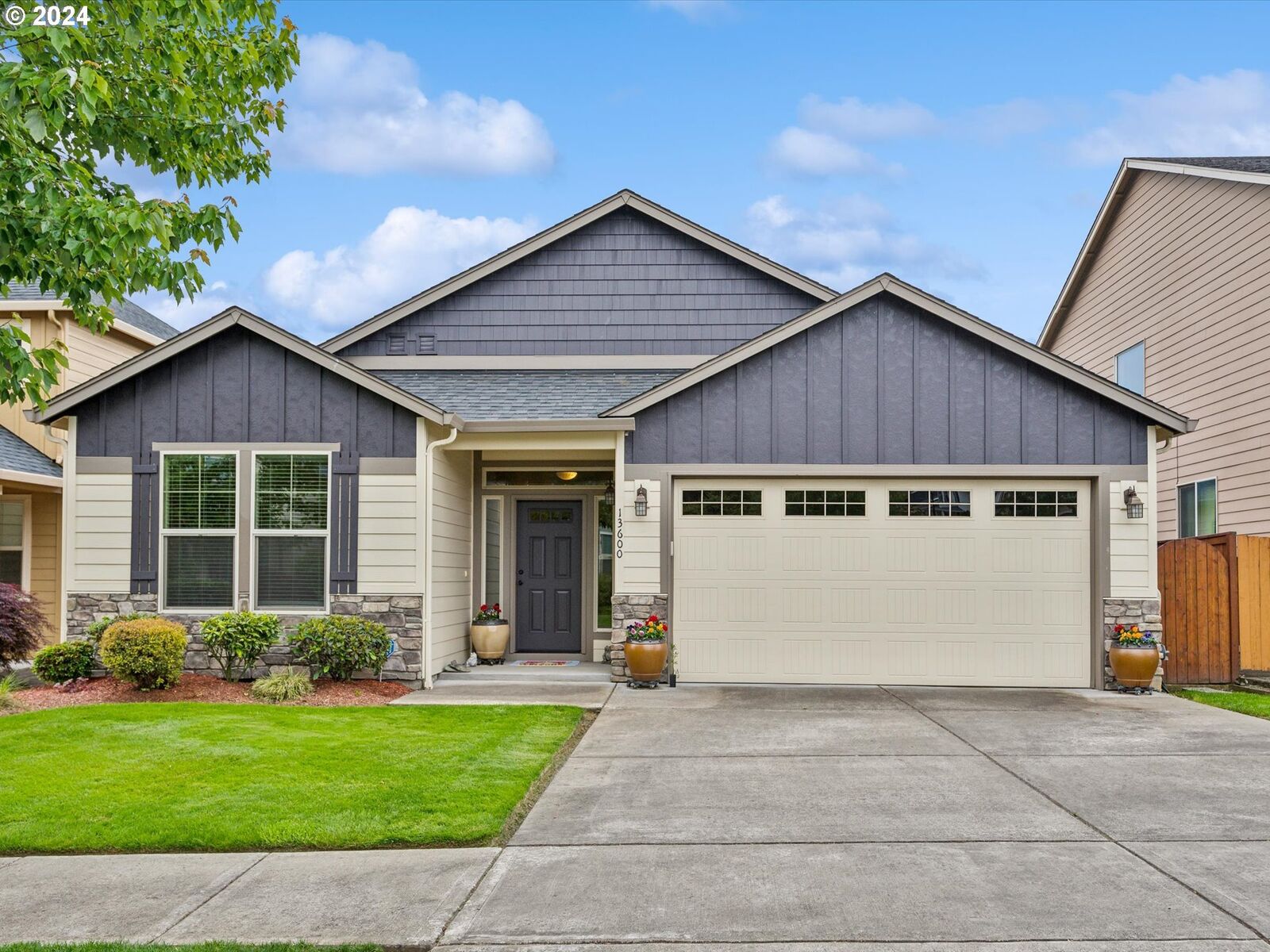 Property Photo: 13600 SE Genoa Dr OR 97015