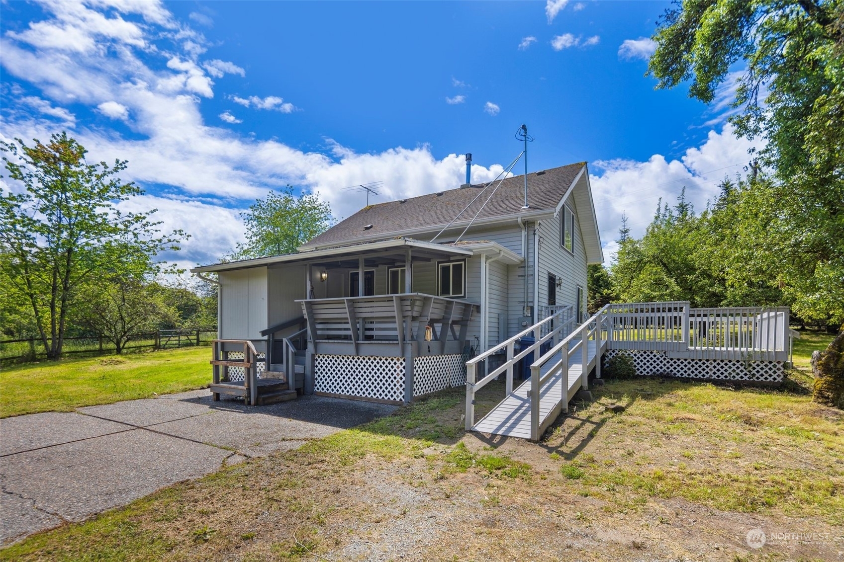 Property Photo:  4317 Village Road  WA 98292 