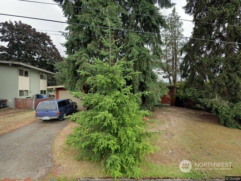 Property Photo:  15605 SE 8th Street  WA 98008 