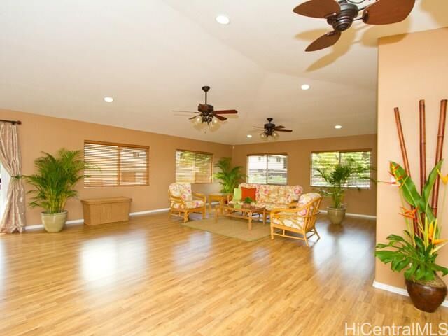 47-114 Pulama Road  Kaneohe HI 96744 photo