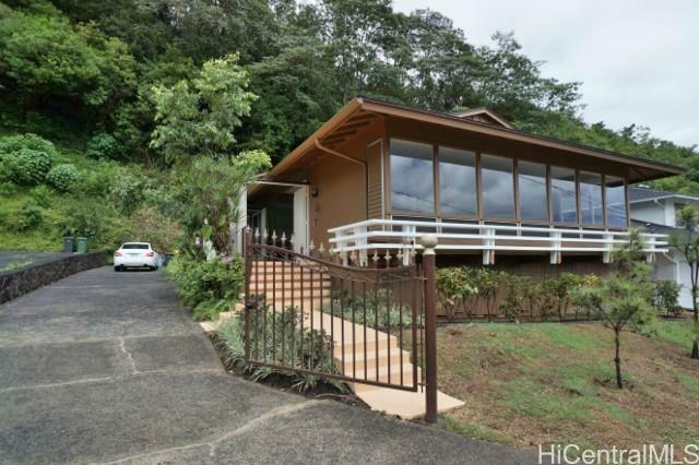 3535 Pinaoula Place  Honolulu HI 96822 photo