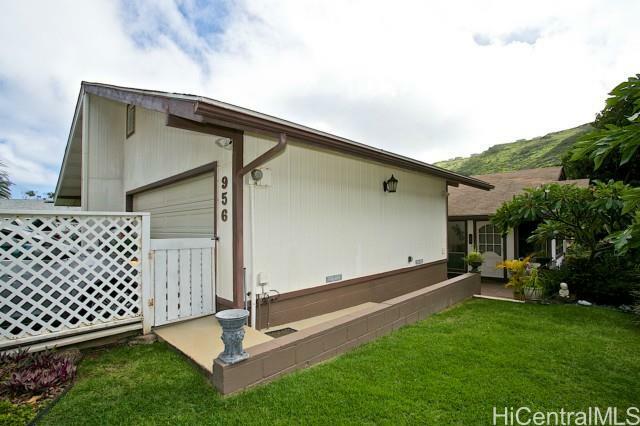 Property Photo:  956 Honokahua Place  HI 96825 