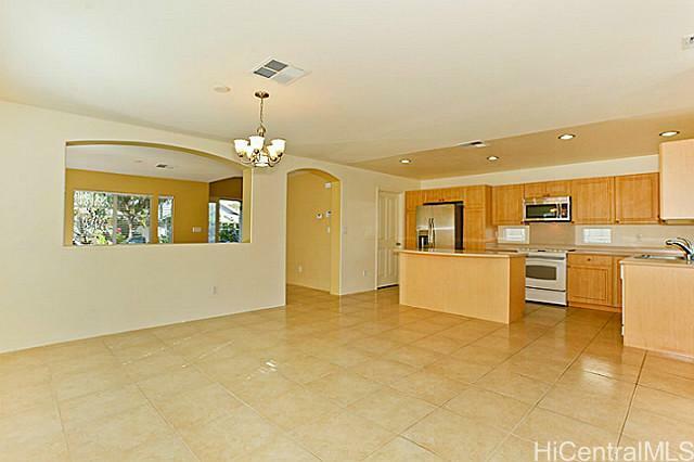 Property Photo:  91-1047 Kekaiholo Street  HI 96706 