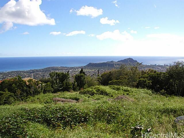 Property Photo:  4967 Maunalani Circle B  HI 96816 