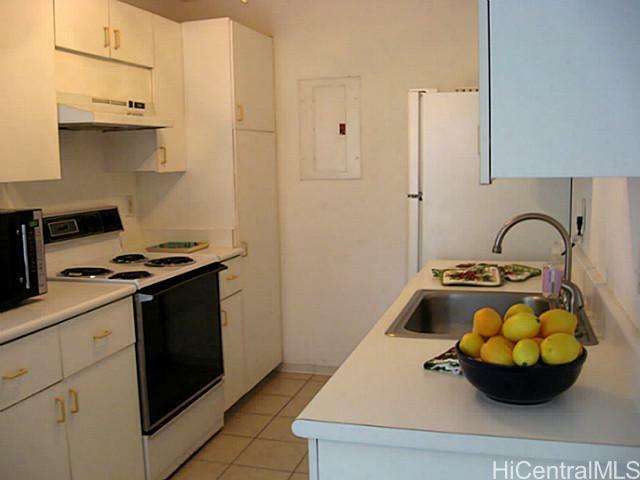 Property Photo:  461067 Emepela Way 2-S  HI 96744 