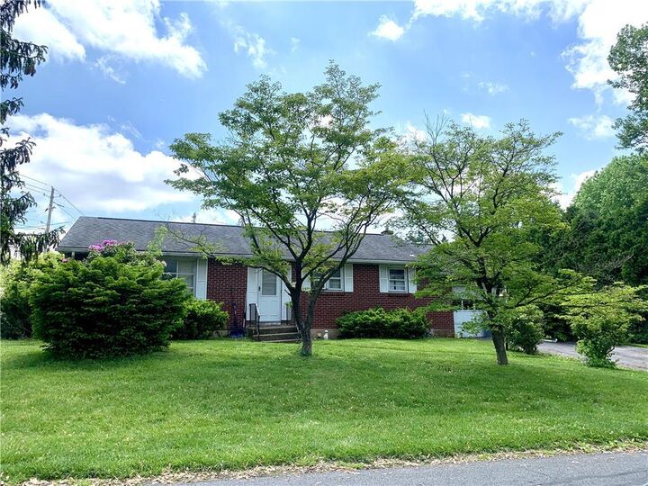 1305 Statten Avenue  Hanover Twp PA 18017 photo