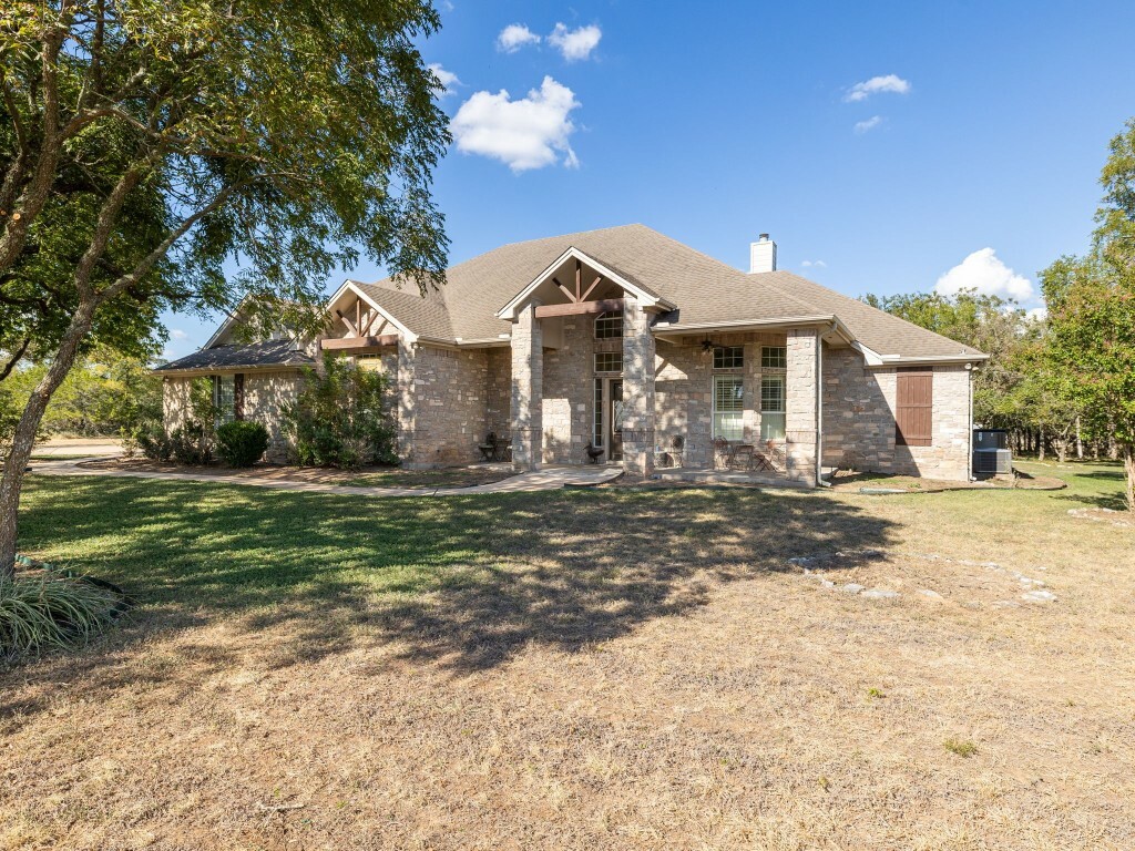 Property Photo:  330 W Overlook Mountain Road  TX 78610 