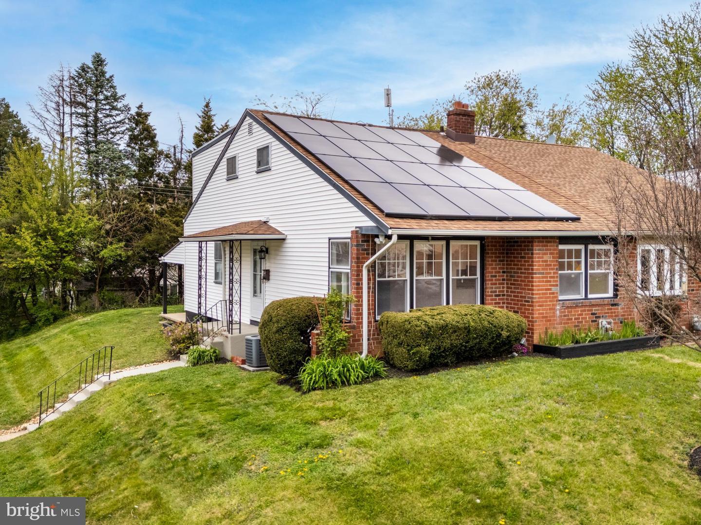 Property Photo: 1400 Arline Avenue PA 19001