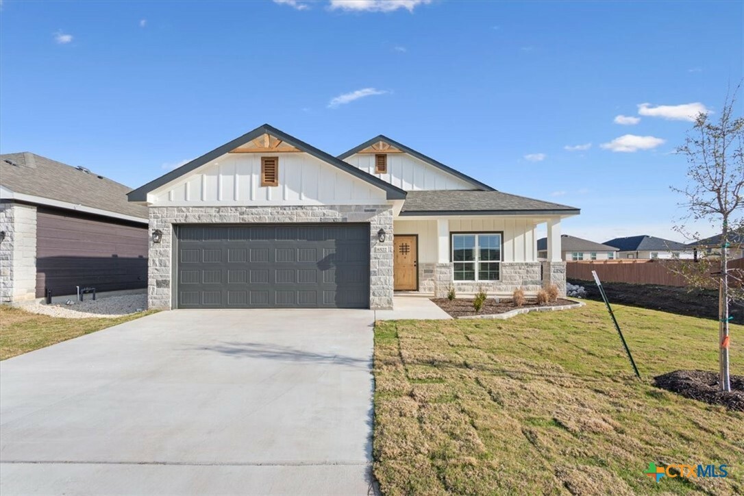 Property Photo:  8522 Glade Drive  TX 76502 